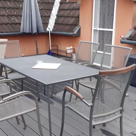 Oazis Apartmanhaz ไฮจ์ดุสโซบอสโล ภายนอก รูปภาพ