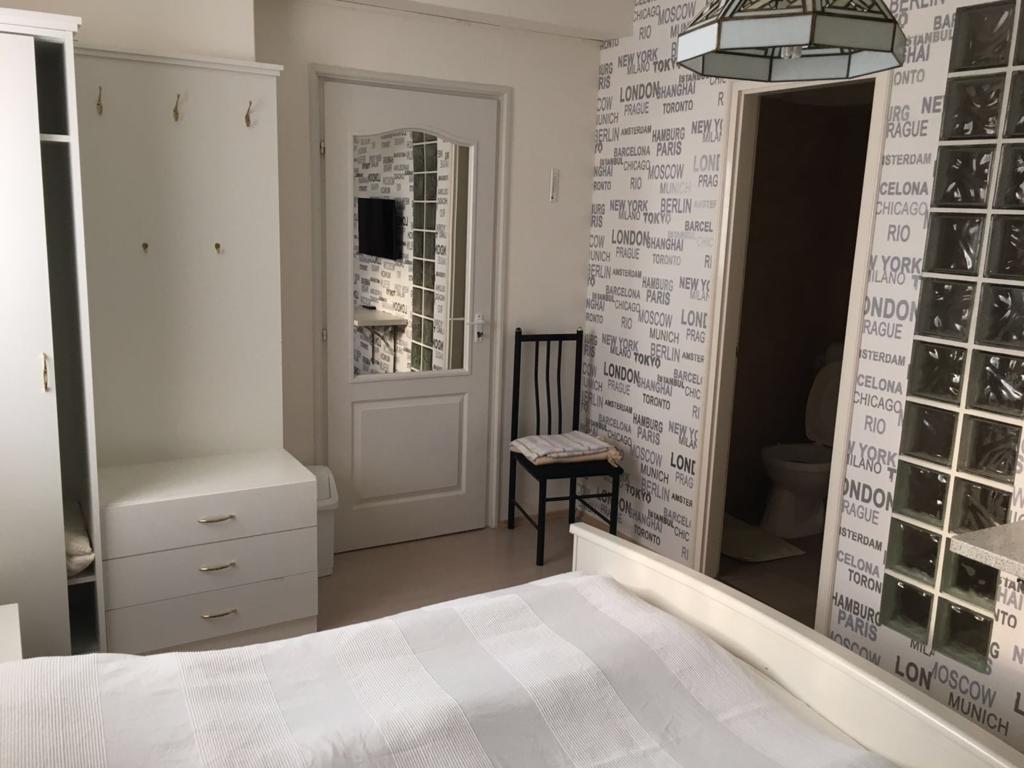 Oazis Apartmanhaz ไฮจ์ดุสโซบอสโล ห้อง รูปภาพ