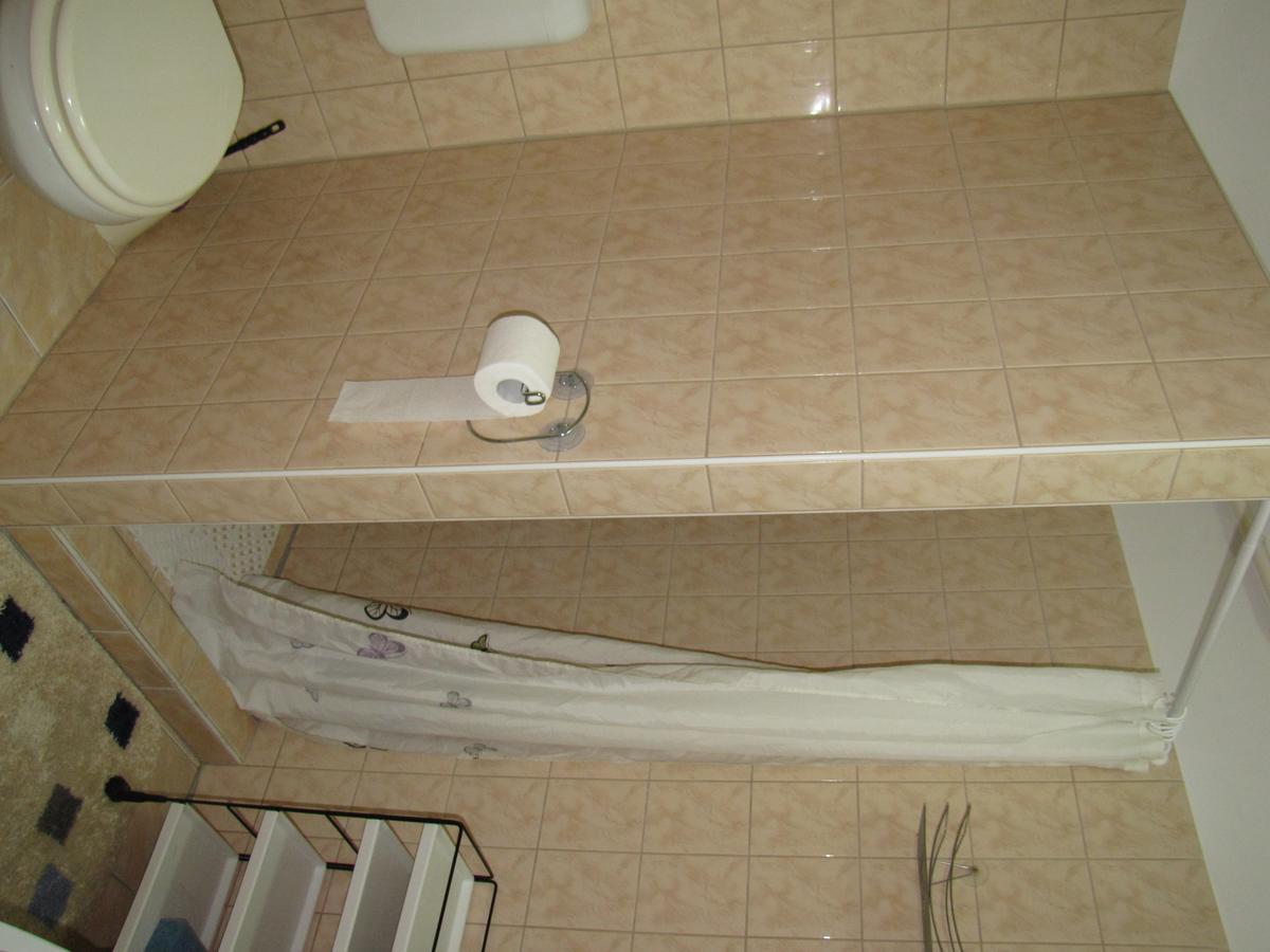 Oazis Apartmanhaz ไฮจ์ดุสโซบอสโล ภายนอก รูปภาพ